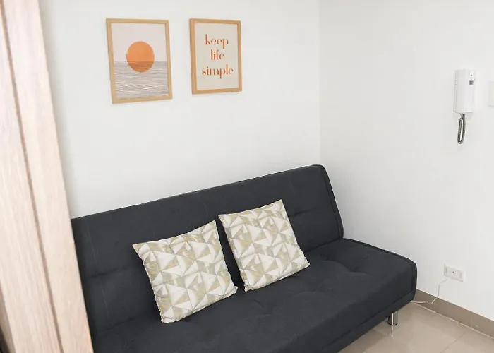 9 Modern 1br With Private Balcony Near Moa Arena Aparthotel *